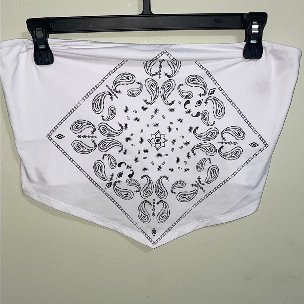 White Bandana with Black Paisley Design